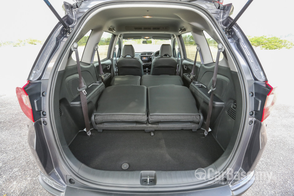 Honda BR-V 2SJ (2017) Interior