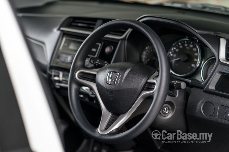 Honda BR-V 2SJ (2017) Interior