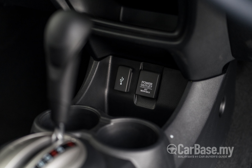 Honda BR-V 2SJ (2017) Interior