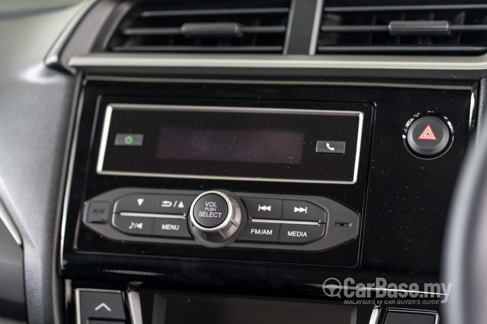 Honda BR-V 2SJ (2017) Interior
