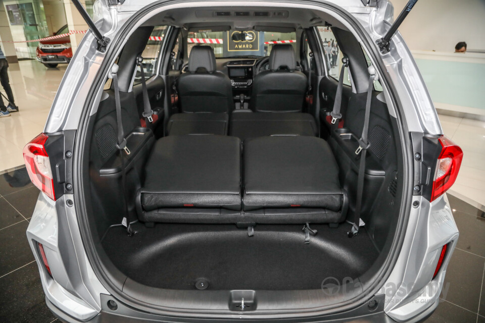 Kia Picanto JA (2018) Interior