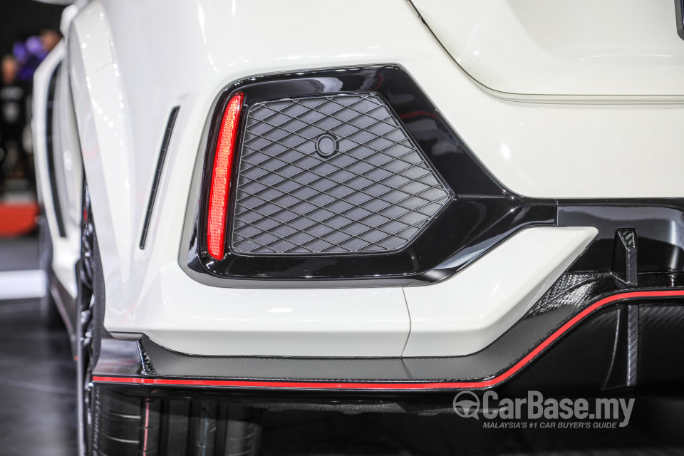 Honda Civic Type R FK8 (2017) Exterior