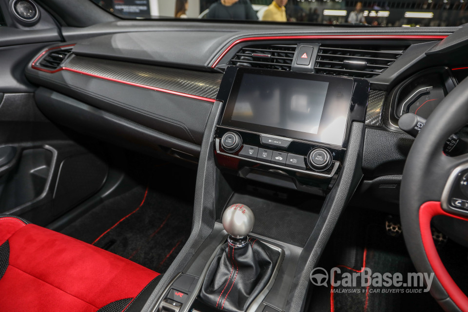 Honda Civic Type R FK8 (2017) Interior
