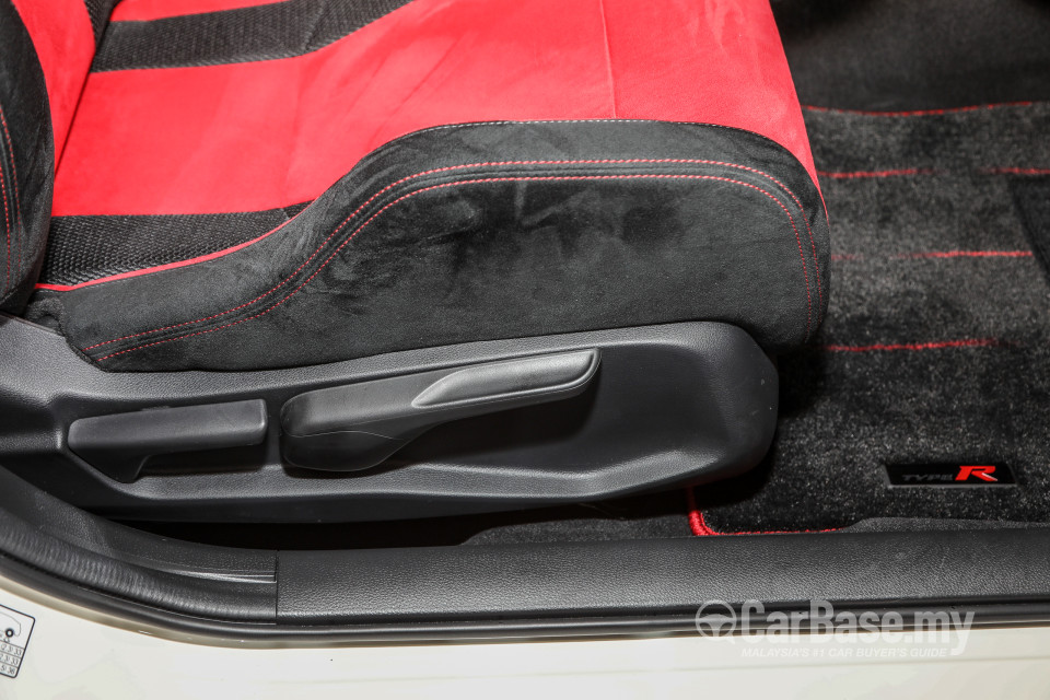 Honda Civic Type R FK8 (2017) Interior