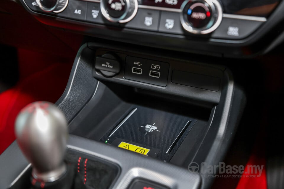 Honda Civic Type R FL5 (2023) Interior