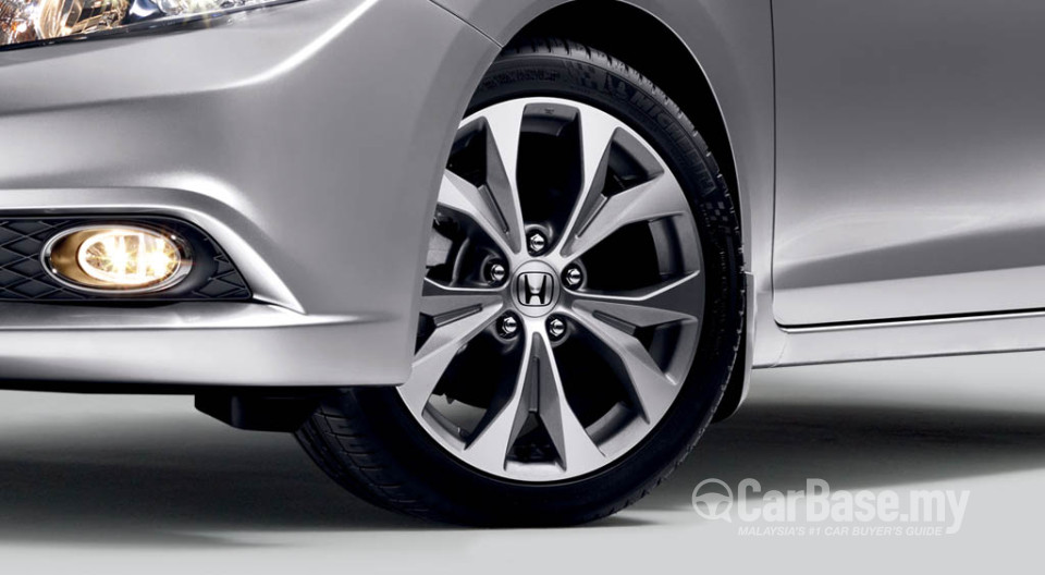 Honda Civic FB (2012) Exterior