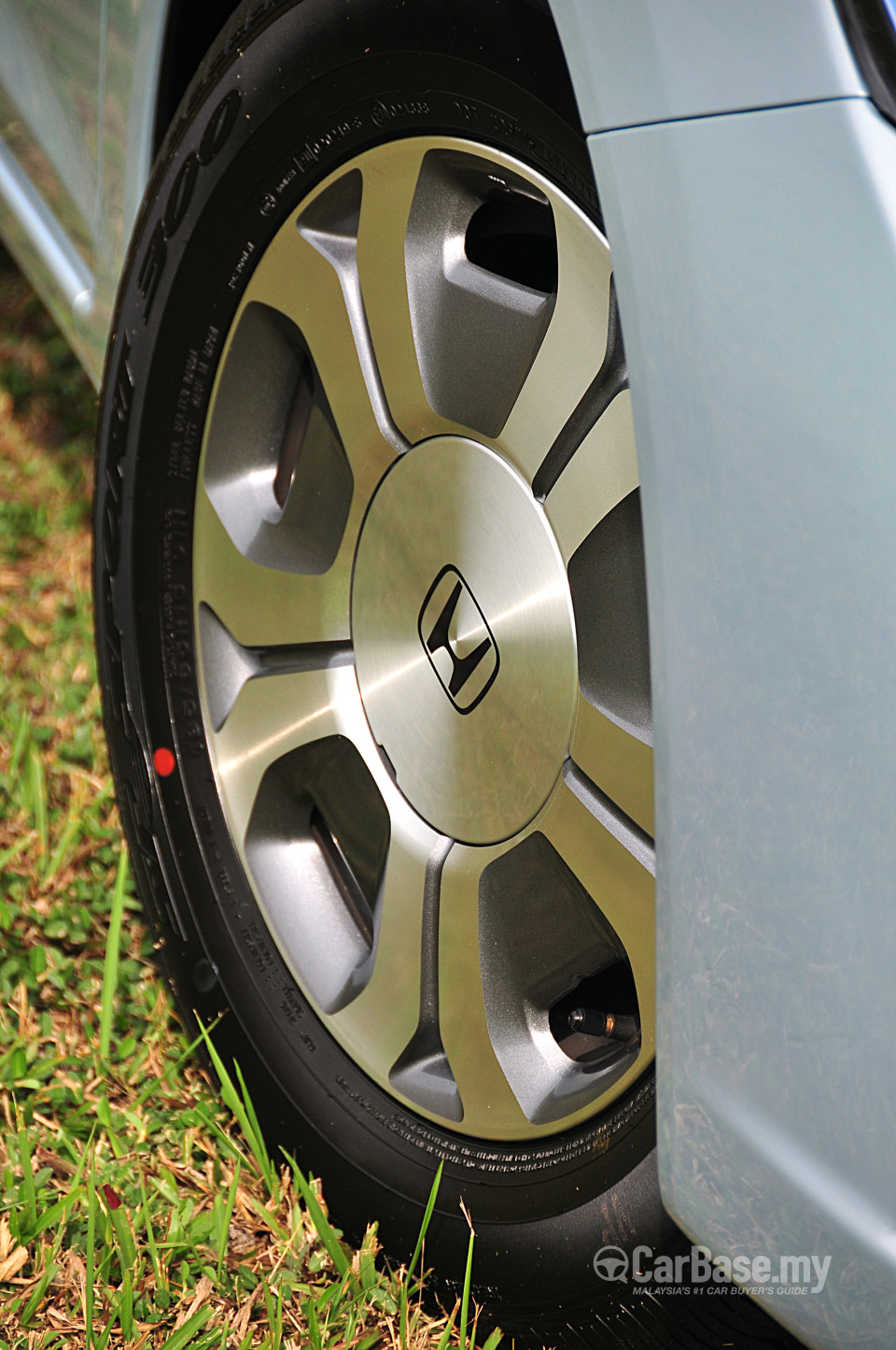 Honda Civic FB (2012) Exterior