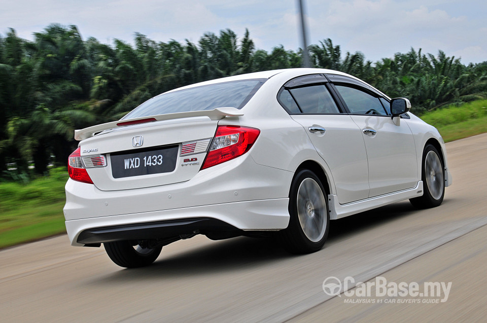 Honda Civic FB (2012) Exterior