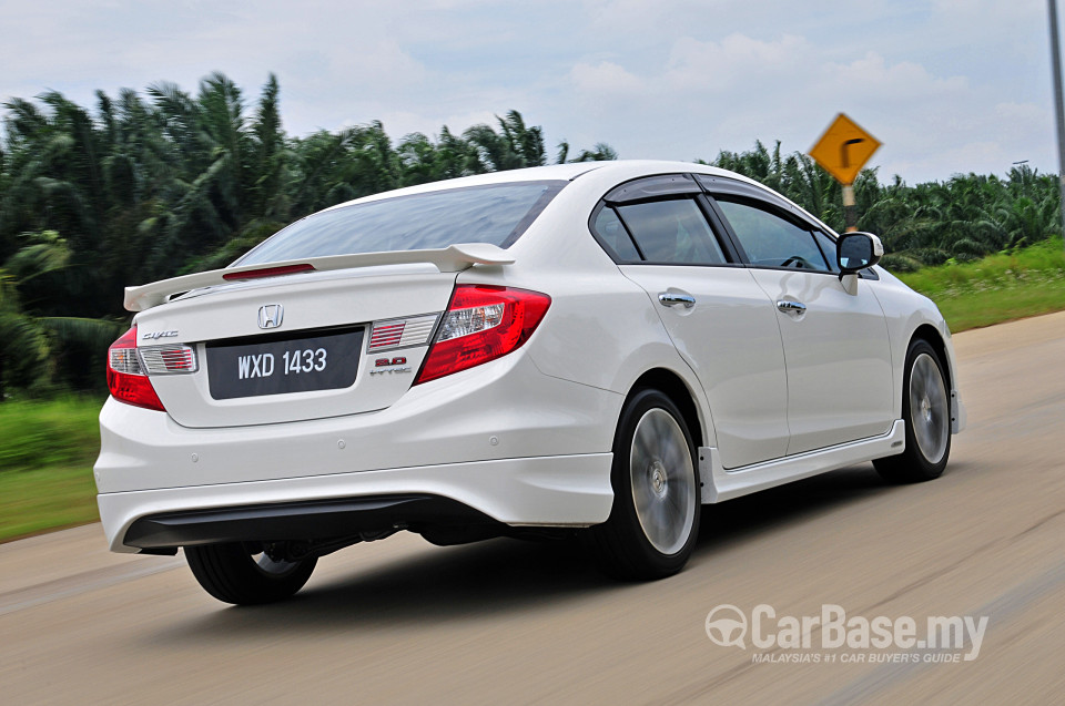 Honda Civic FB (2012) Exterior