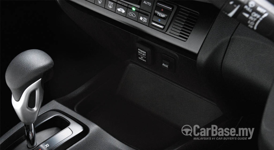 Honda Civic FB (2012) Interior