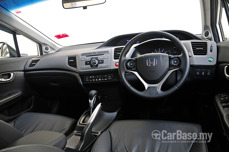 Honda Civic FB (2012) Interior