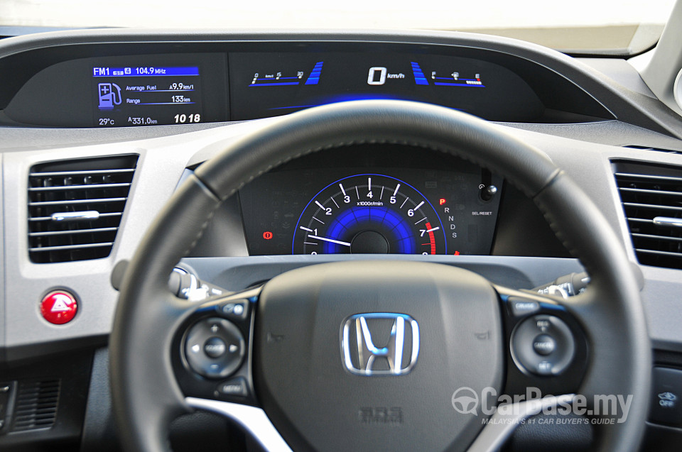 Honda Civic FB (2012) Interior
