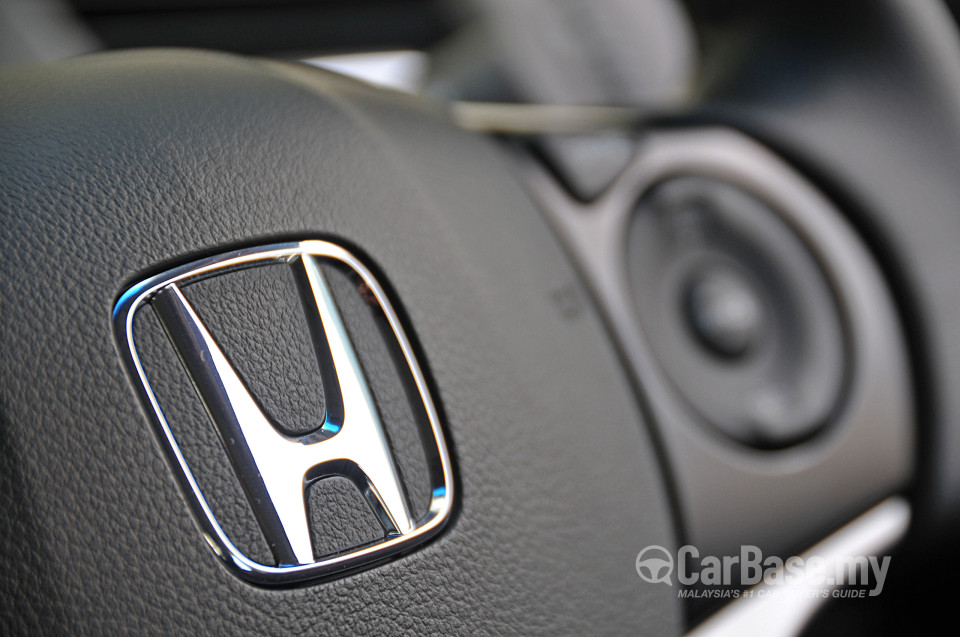 Honda Civic FB (2012) Interior