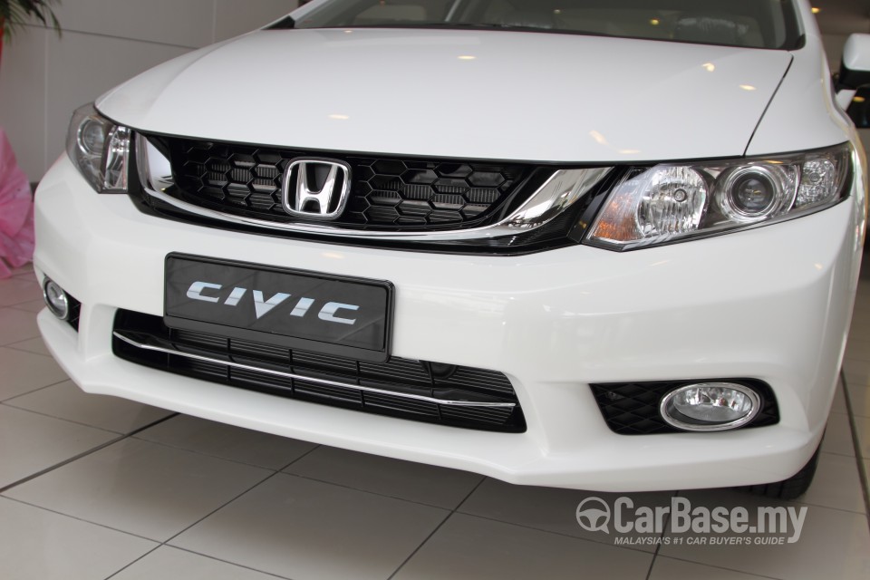 Honda Civic FB Facelift (2014) Exterior