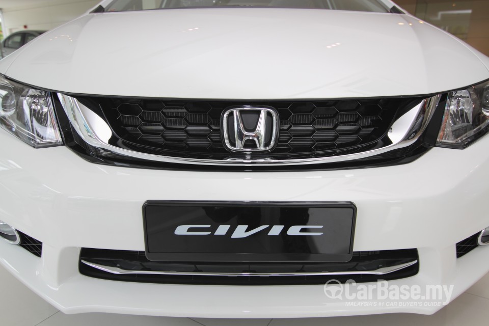 Honda Civic FB Facelift (2014) Exterior