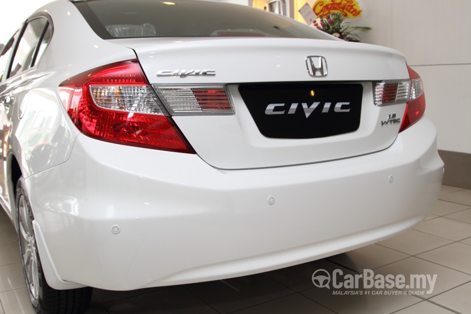 Honda Civic FB Facelift (2014) Exterior