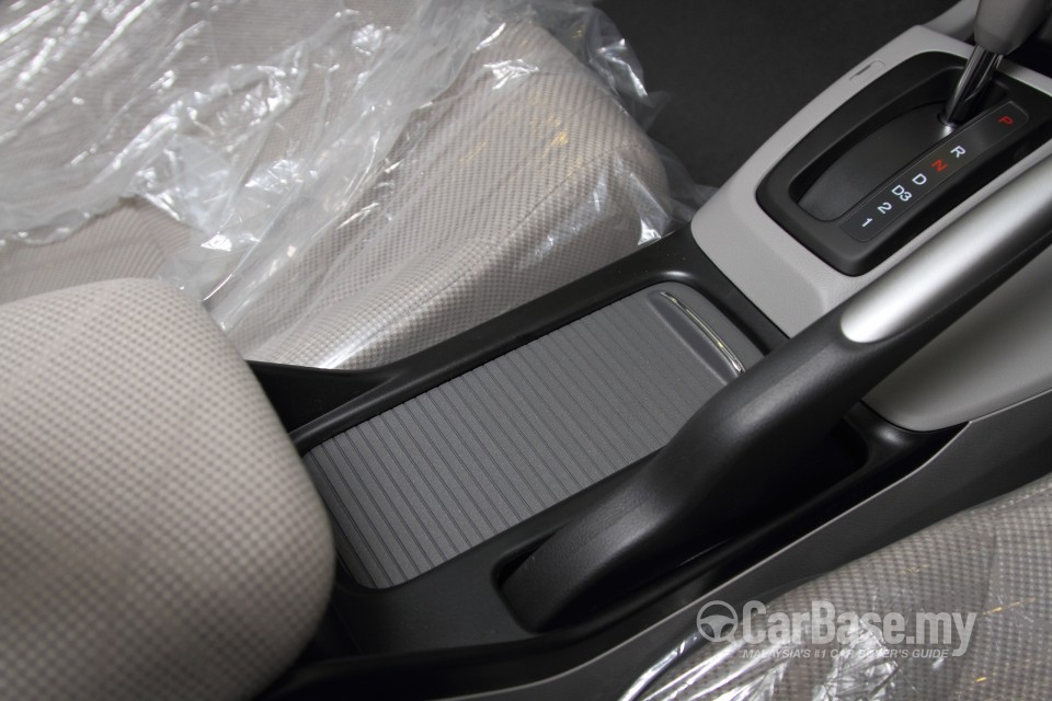 Honda Civic FB Facelift (2014) Interior