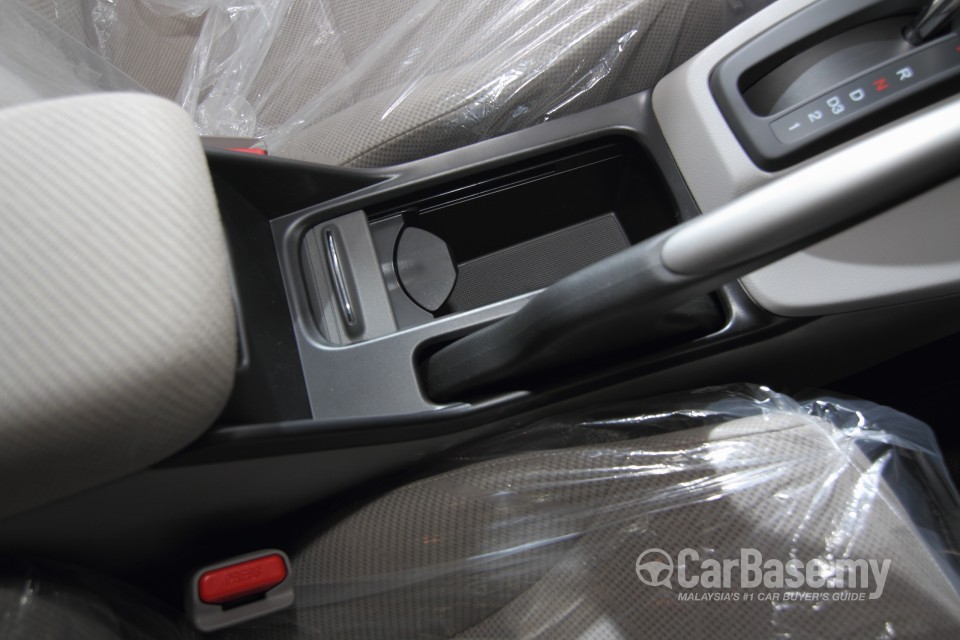 Honda Civic FB Facelift (2014) Interior