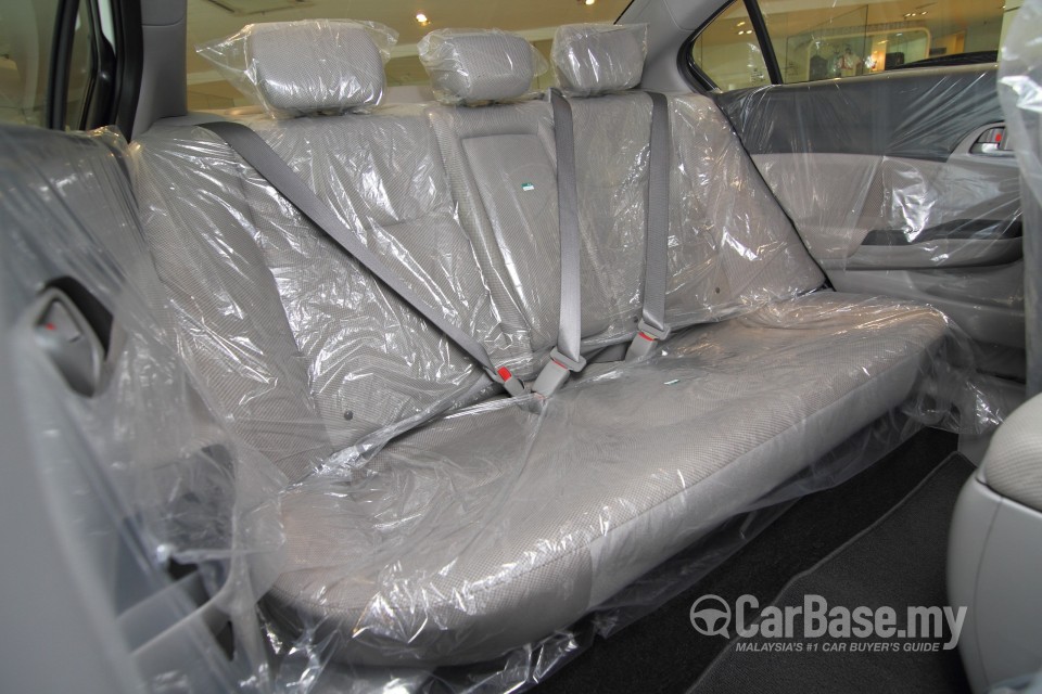 Honda Civic FB Facelift (2014) Interior