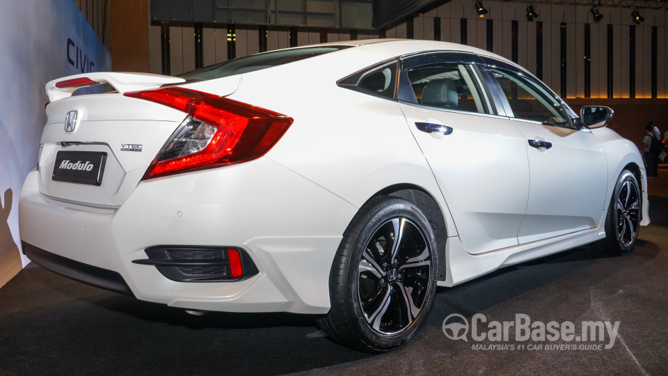 Honda Civic FC (2016) Exterior