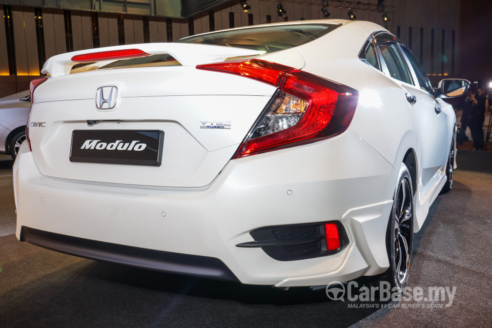 Honda Civic FC (2016) Exterior