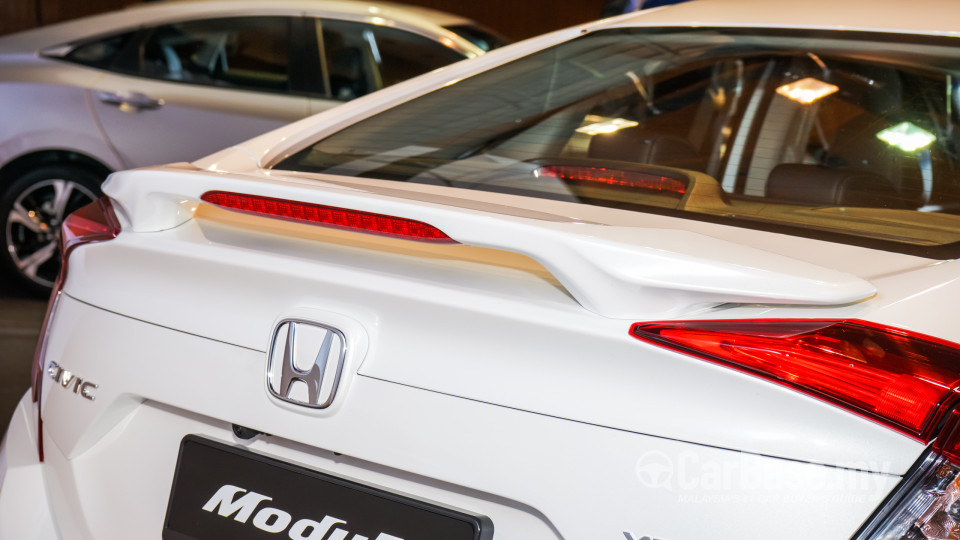 Honda Civic FC (2016) Exterior