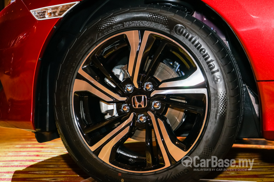 Honda Civic FC (2016) Exterior