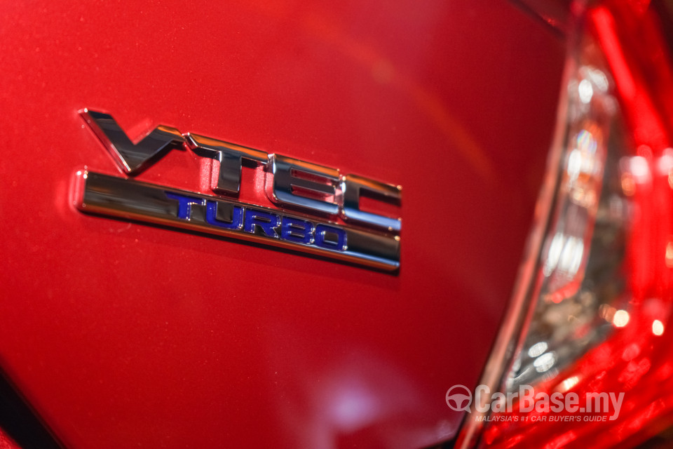 Honda Civic FC (2016) Exterior