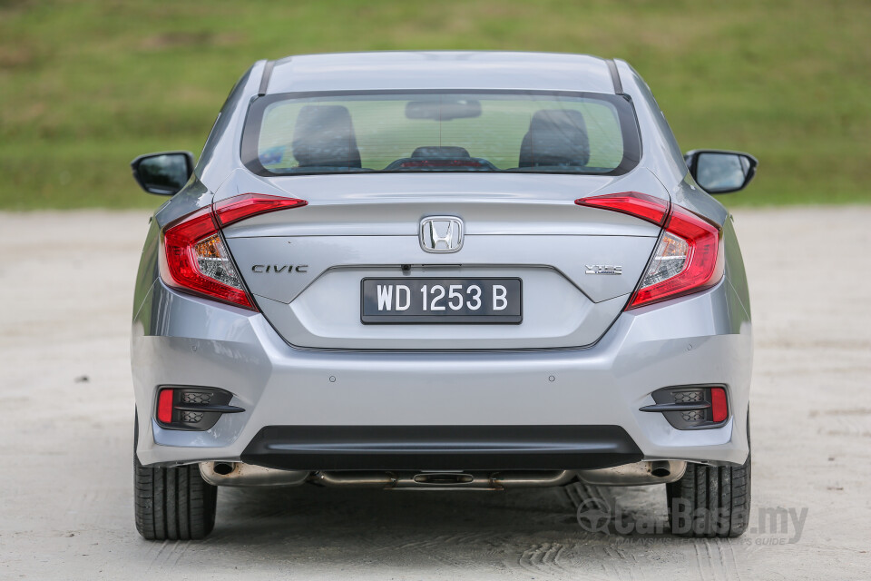 Proton Exora Mk1 RC (2019) Exterior