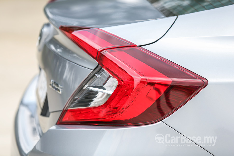 Honda Civic FC (2016) Exterior