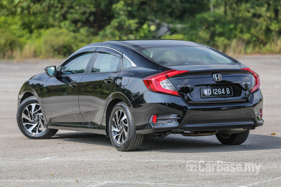 Honda Civic FC (2016) Exterior