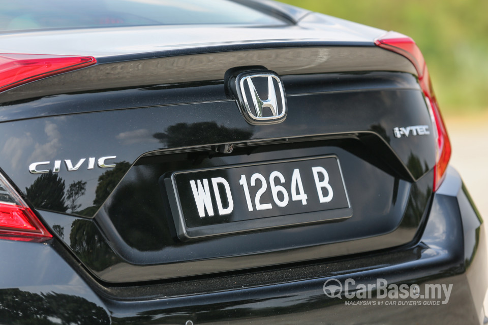 Honda Civic FC (2016) Exterior