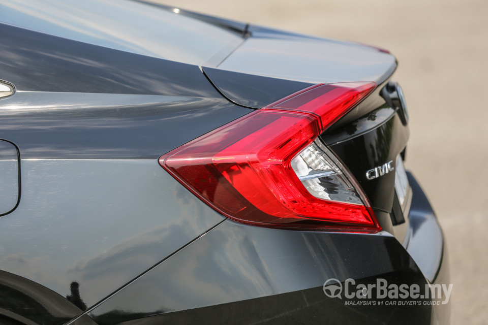 Honda Civic FC (2016) Exterior