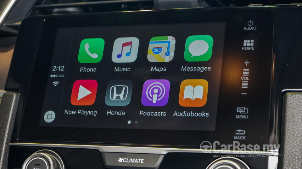 Honda Civic FC (2016) Interior