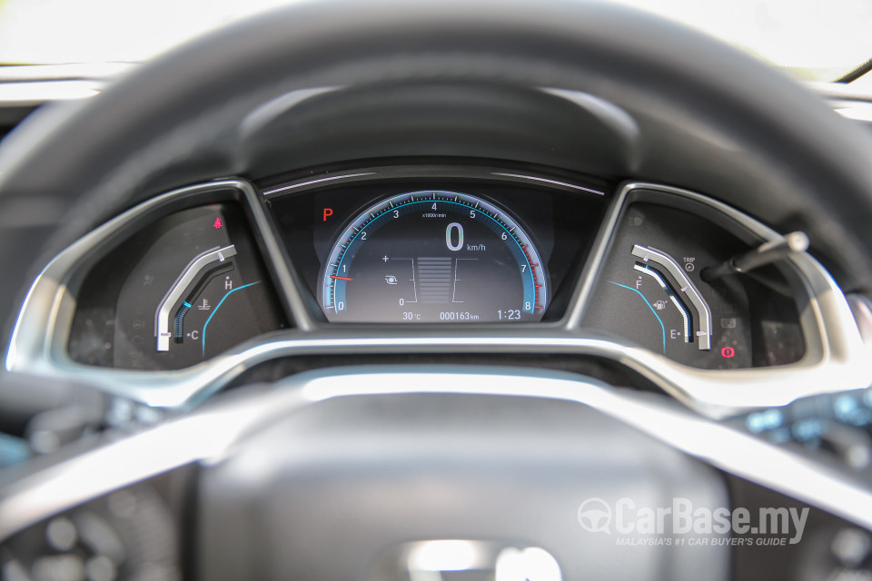 Honda Civic FC (2016) Interior