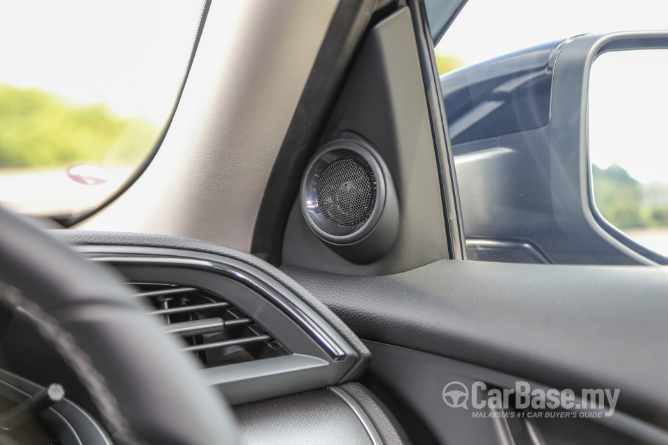 Honda Civic FC (2016) Interior