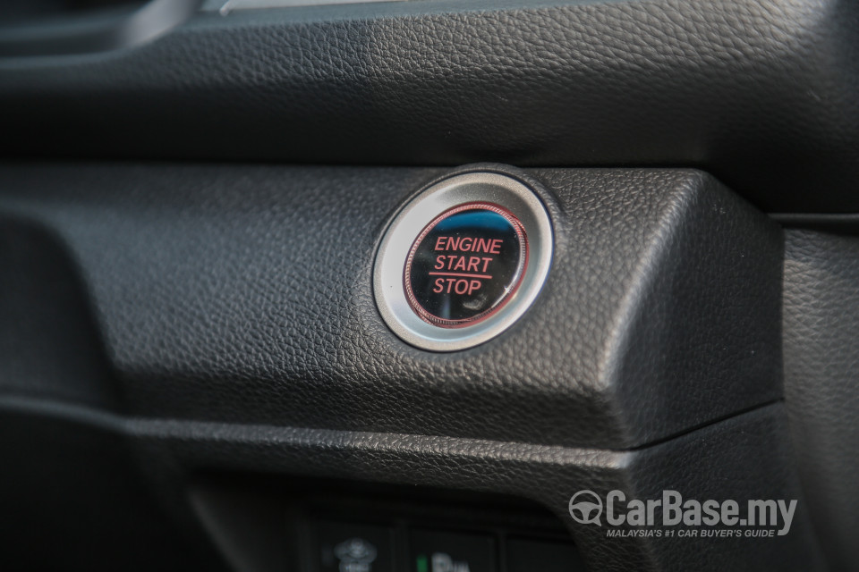 Honda Civic FC (2016) Interior
