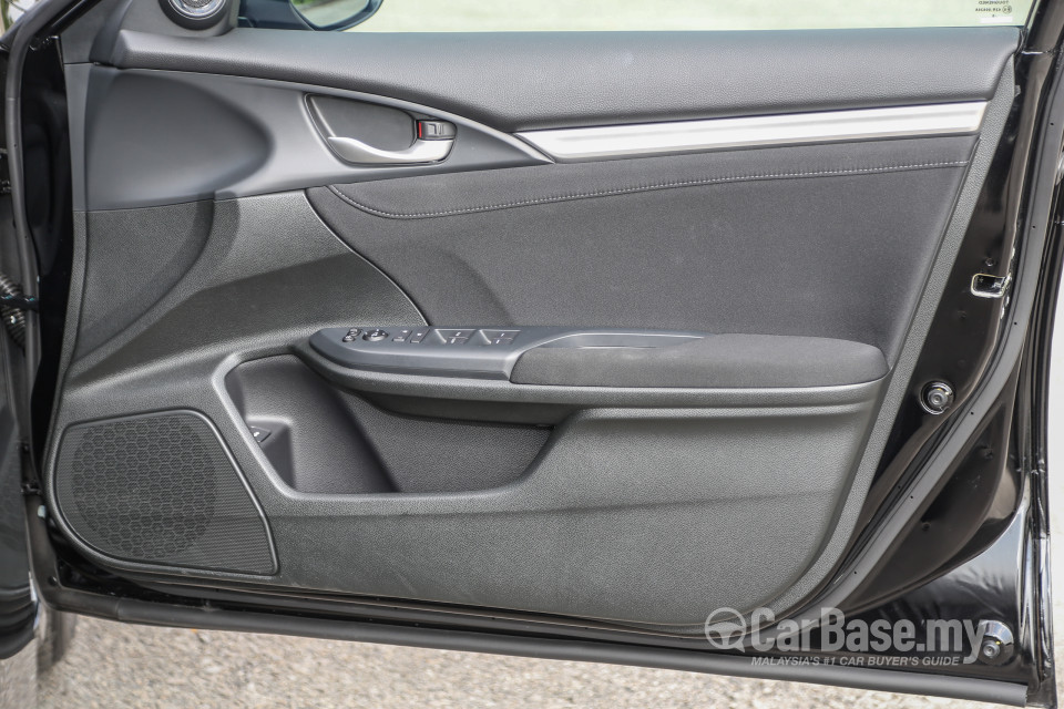 Honda Civic FC (2016) Interior