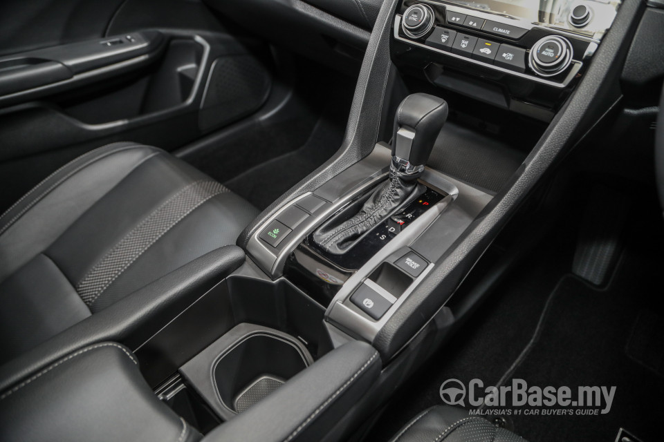 Honda Civic FC Facelift (2020) Interior