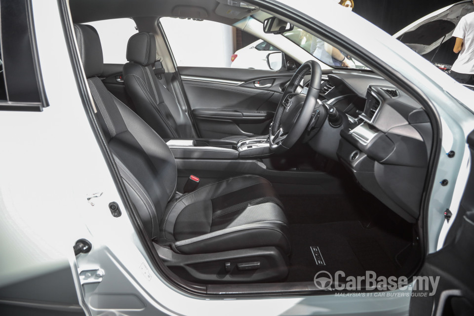 Honda Civic FC Facelift (2020) Interior