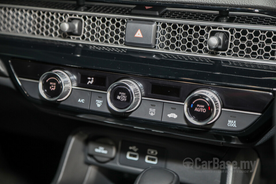 Honda Civic FE1 (2022) Interior