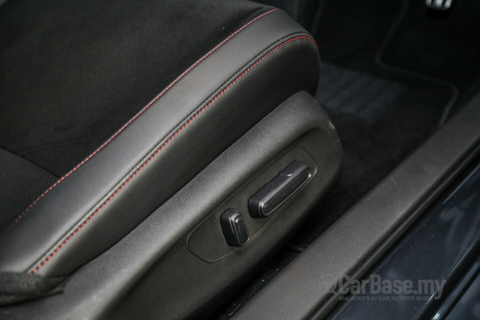 Honda Civic FE1 (2022) Interior