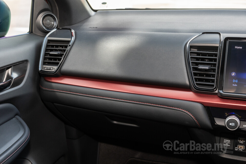 Honda City Hatchback GN5/GN6 Facelift (2024) Interior