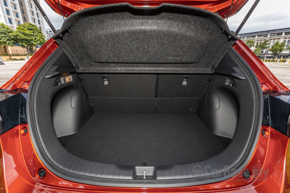 Honda City Hatchback GN5/GN6 Facelift (2024) Interior