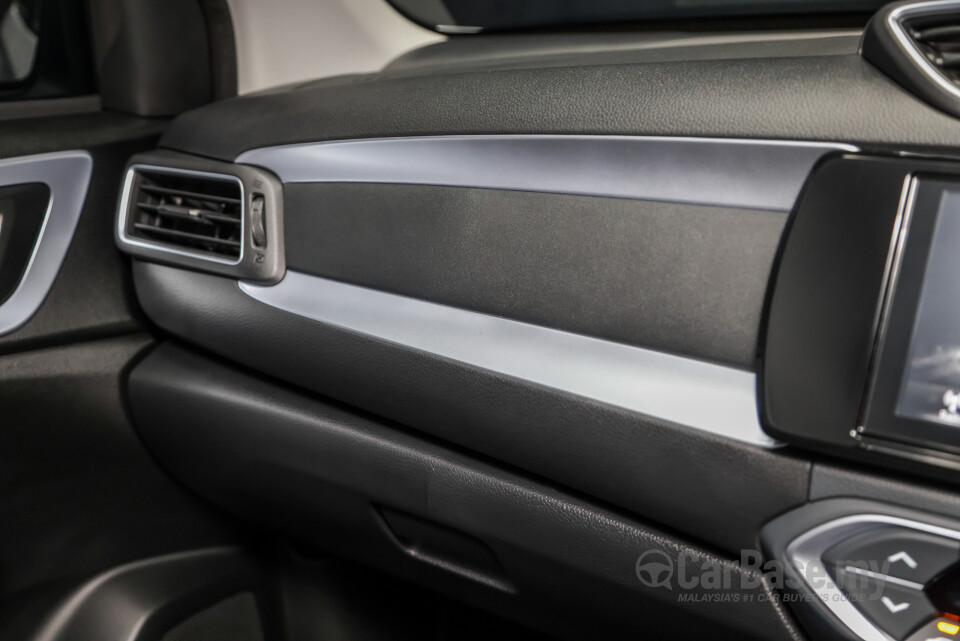 Honda WR-V DG4 (2023) Interior