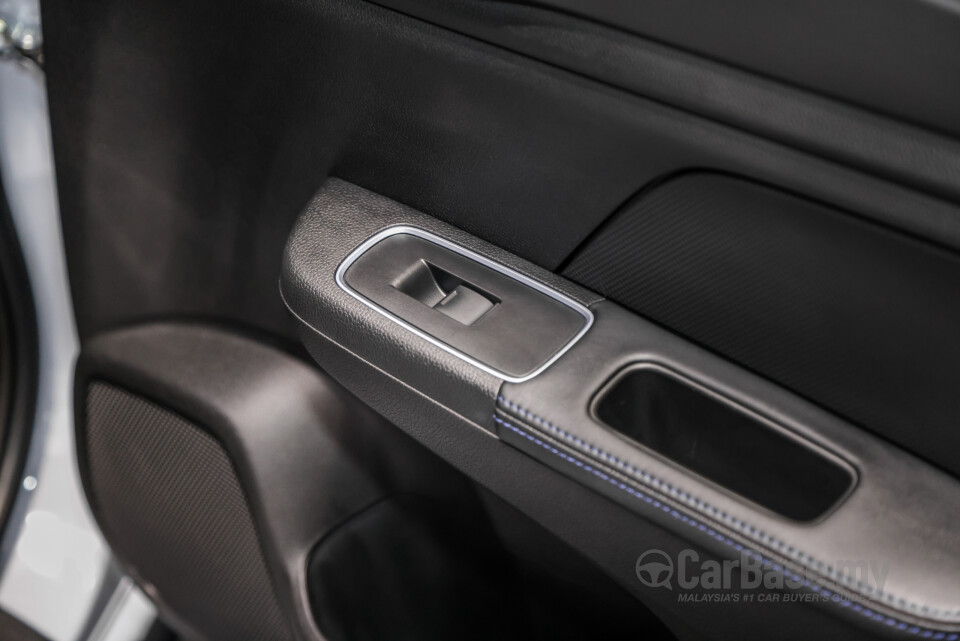 Honda WR-V DG4 (2023) Interior