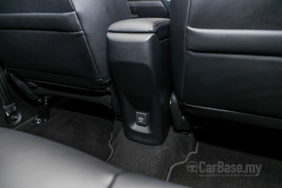Honda WR-V DG4 (2023) Interior