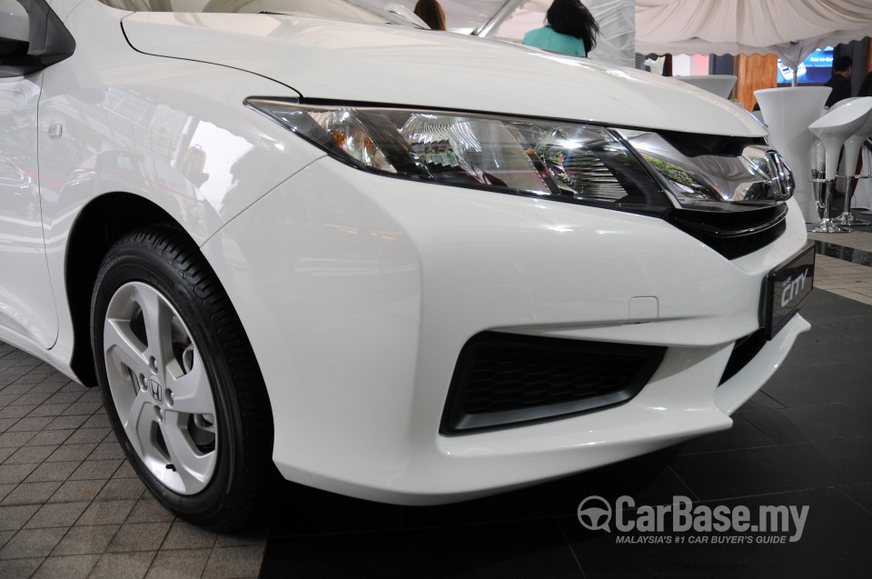 Honda City GM6 (2014) Exterior