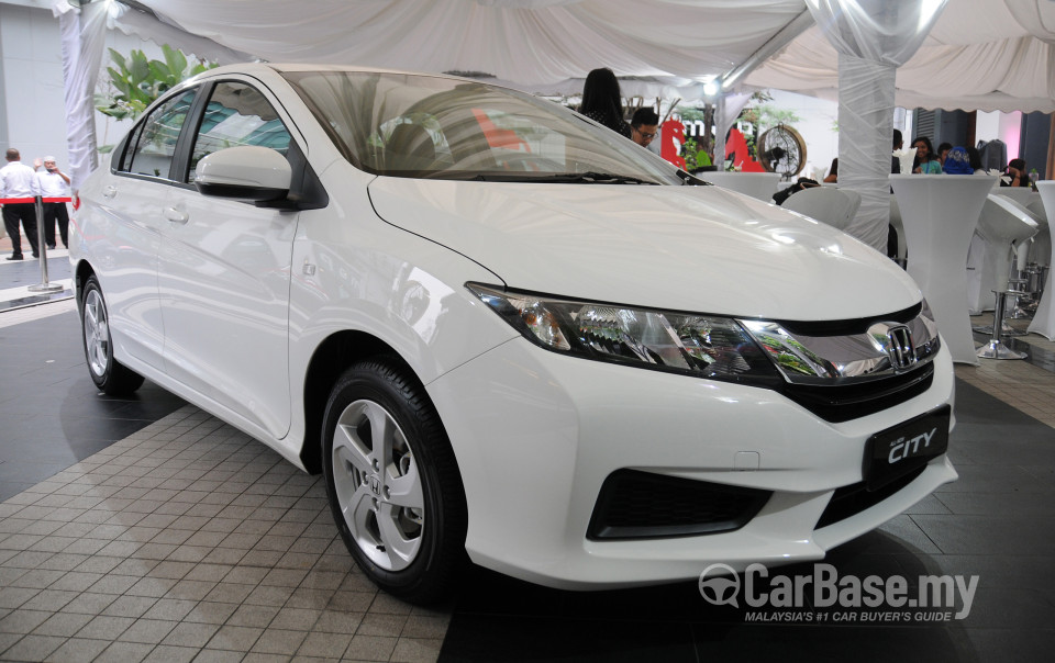 Honda City GM6 (2014) Exterior