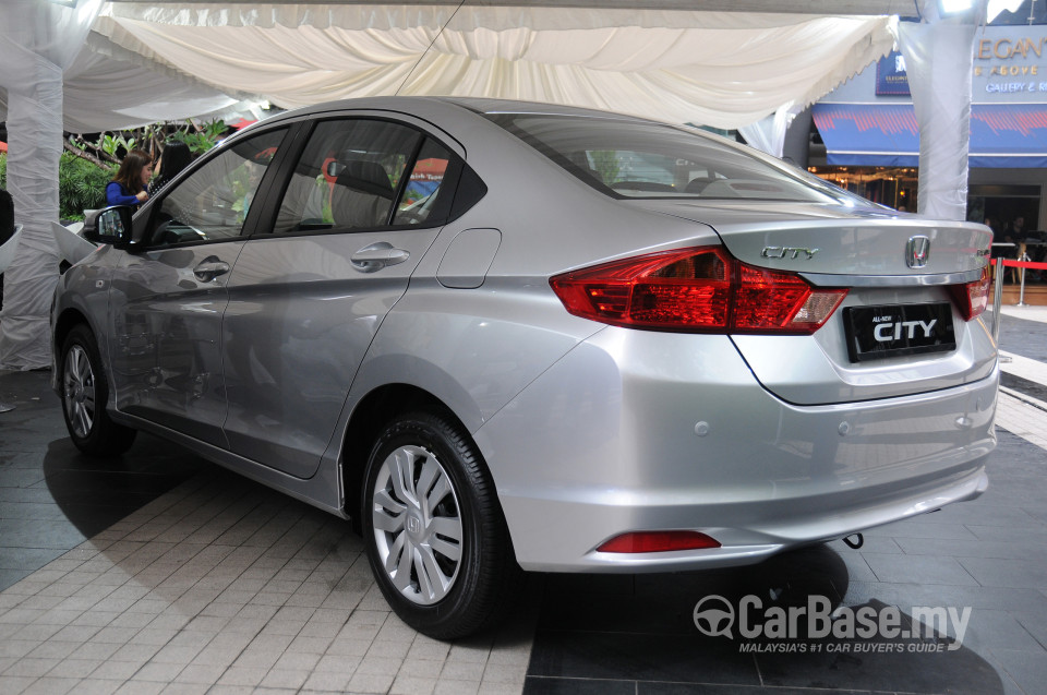 Honda City GM6 (2014) Exterior